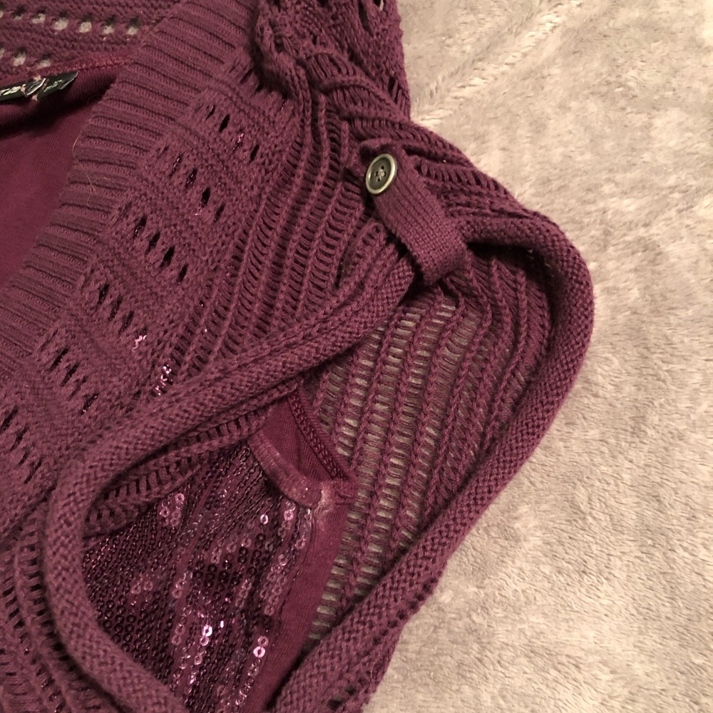 Mudd and Apt 9 matching tops. Size XL - Picture 6 of 8